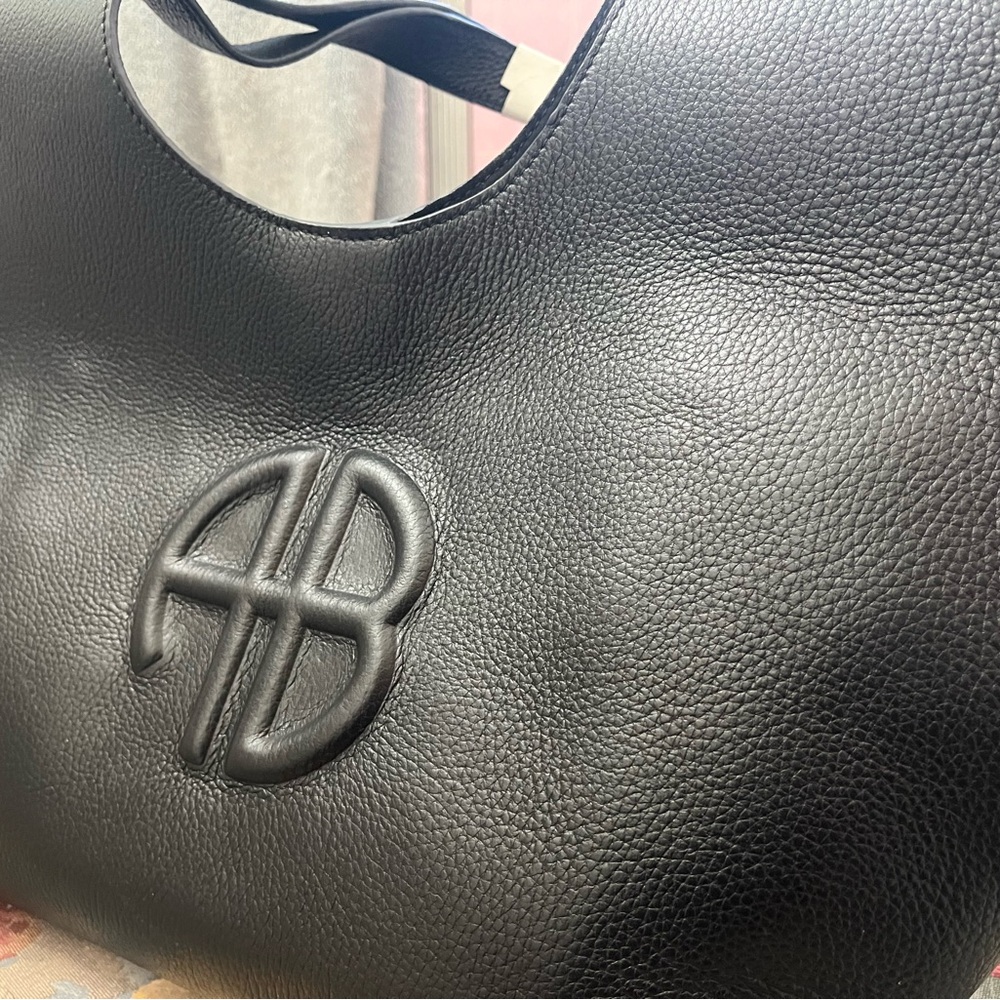 Anine Bing Medium Lili Tote – Black Pebbled Leather